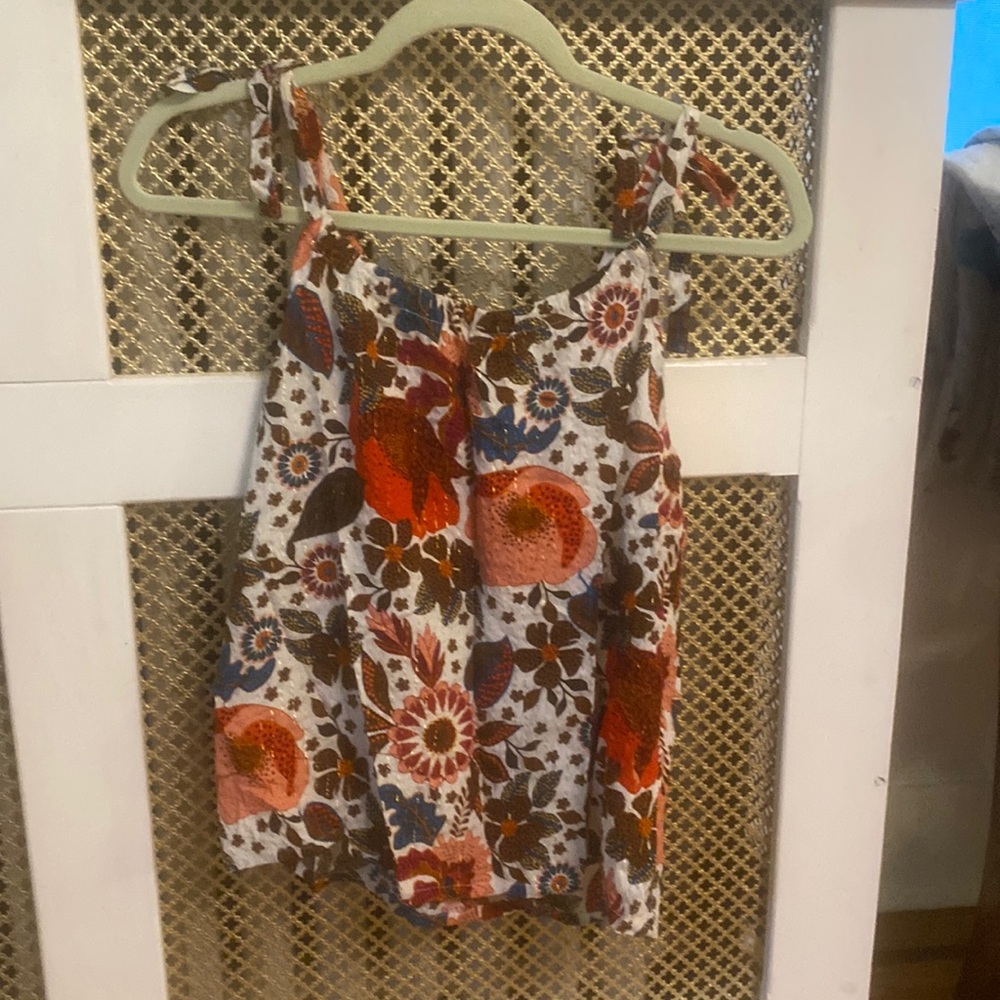 Jane and Delancey Tie Print Top Size Small